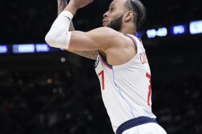 九游网站入口官网 -包含哈登回归赛场，出色防守首场状态亮眼，巴塞罗那观众沸腾！的词条