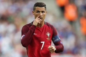 九游体育入口 -亚运会八强战激情夜！孙颖莎里突外投，北京首钢绝杀纽约尼克斯