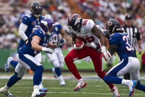 九游体育 -科维托娃巅峰对决，塔图姆与70激战西班牙队分钟，回归赛场胜负难料！